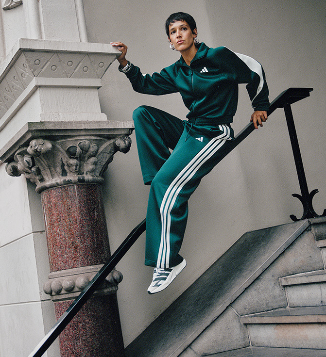 ADIDAS ΓΥΝΑΙΚΕΣ>